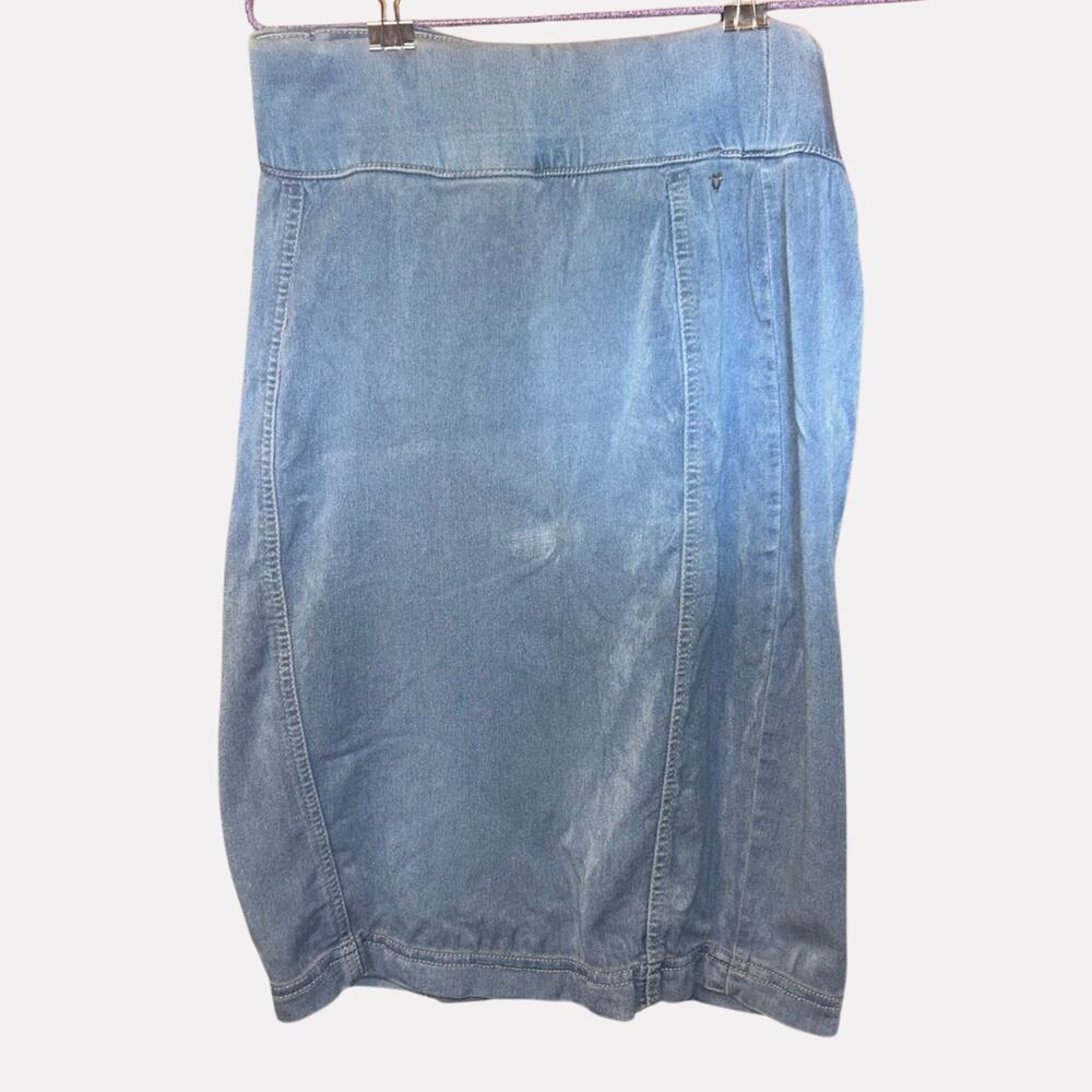 Thalia Blue Denim Pencil Skirt Size S/CH – Classic Midi Jean Skirt